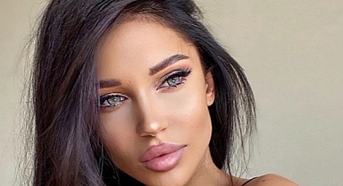 Kusursuz fiziğiyle Chuprikova Anastasia 