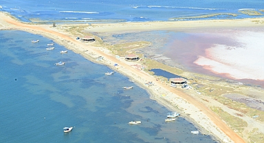 ÇİĞLİ'DE 'TEMİZ KAMPANYA'