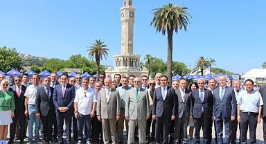 İzmir İl Milli Eğitim Müdürlüğü 'Hayat Boyu Öğrenme Haftası İl Programı' Gerçekleştirildi