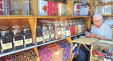 Balıkesir'in 76 yıllık şekercisi