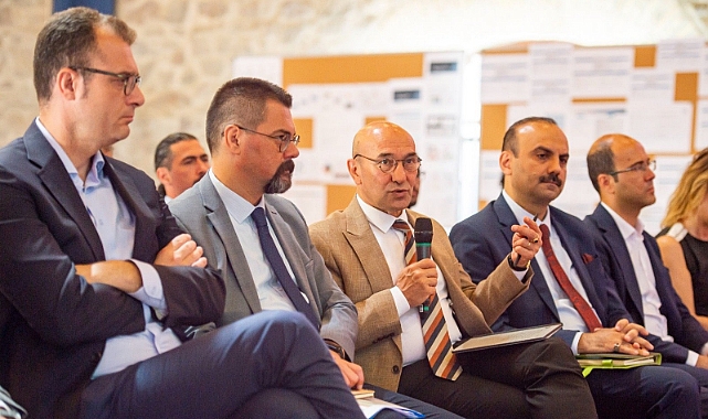 Başkan Soyer’den akıllı şehirler için üç formül