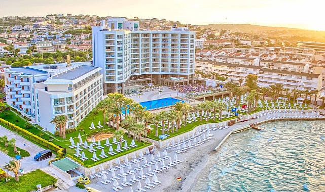 Boyalık Otel’de 4 gün Bayram eğlencesi