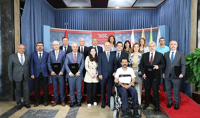 Ege, 8 engelsiz üniversite nişanı ile Türkiye birincisi