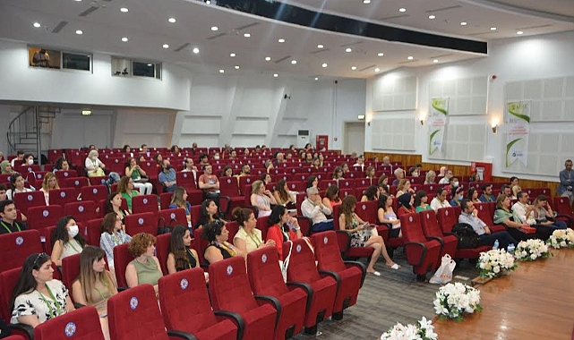 EÜTF '1.Ulusal Fonksiyonel Tıp Sempozyumu'na ev sahipliği yaptı
