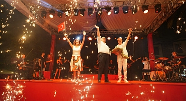 Başkan Oran; “Bu zafer; Emperyalizme diz çöktüren büyük ulusumuzun zaferi!