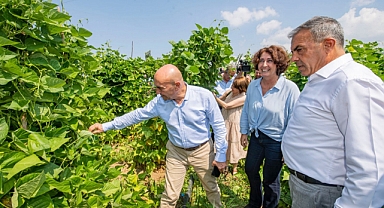 “Bu sahipsizliğe, düzensizliğe, vatandaşı terk etmişliğe İzmir'de biz rıza göstermiyoruz”