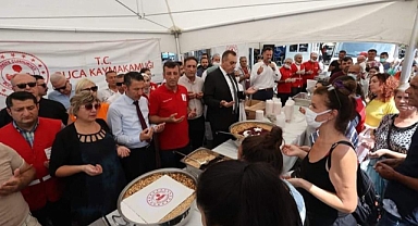 Buca’da aşure etkinliği