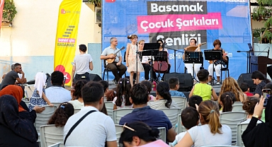 Çocuk şenliği tamam; Sırada çocuk korosu var