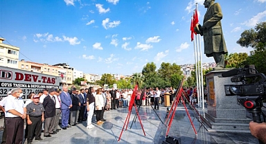 Zafer Bayramı’nın 100’üncü yılı Bayraklı’da da kutlandı