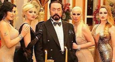 Adnan Oktar'ın kediciği yaşadıklarını anlattı: Dayakları 'nefis telkini' olarak algıladım