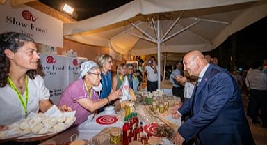 Başkan Soyer’den ilk gününde fuar turu