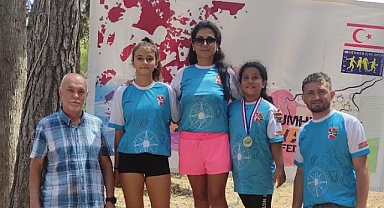 Bostanlıspor KKTC’de şampiyon oldu