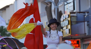 Çeşme Festivali 2022 Balkan Günleri büyük bir coşkuyla başladı!