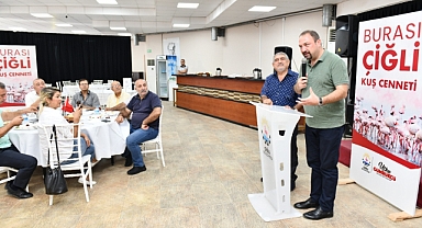 Çiğli'de esnaf buluşmaları hız kesmiyor: Gümrükçü mobilyacılarla bir araya geldi