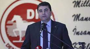 DP Genel Başkanı Uysal 'Afgan akrabalar' nedeniyle evinden oldu