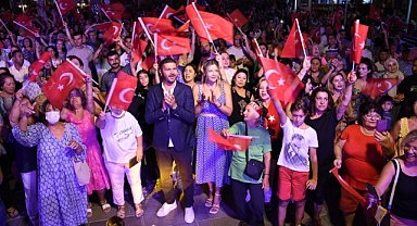 Foça'da kurtuluşun 100. yılı coşkusu