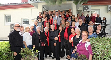 Gaziemir'de yaş dostu hizmetler