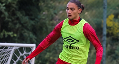 Göztepe'de Emir parladı