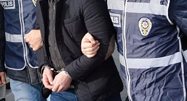 İzmir'de tefeci baskını: 8 şüpheli gözaltına alındı