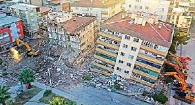 İzmir depreminde 9 kişinin öldüğü Barış Sitesi'nde gelişme: 6 belediye görevlisine dava açıldı