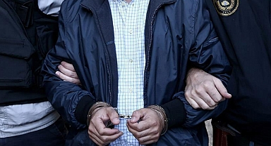 İzmir İl Jandarma Komutanlığı'ndan FETÖ operasyonu 