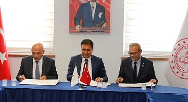 İzmir İl Milli Eğitim Müdürlüğü, İzmir İl Emniyet Müdürlüğü ve TEMŞAD arasında 'İşbirliği Protokolü' İmzalandı