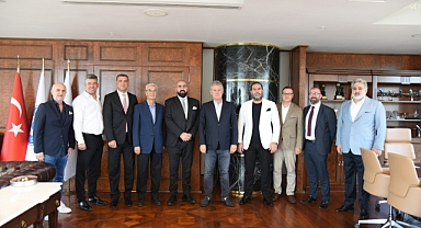 İzmirli Plastikçilerden Mahmut Özgener'e Ziyaret