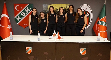 Karşıyaka filesinde 6 imza 1 veda