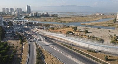 Karşıyaka Tramvayı ile Çiğli Tramvayı buluştu