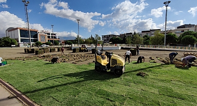 Kemalpaşa'da parklar yenileniyor
