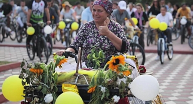 Kınık'ta tarım farkındalığı için pedal çevirdiler