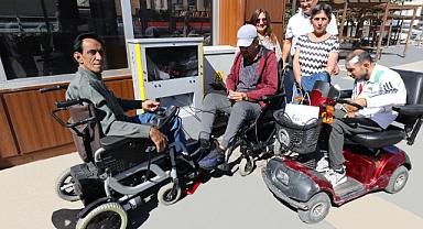 Narlıdere'de engelli şarj istasyonu kuruldu