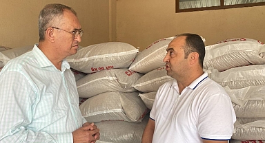 Ödemişli yem satıcısı: Yem fiyatları arttı, üretici ahırını boşaltıyor