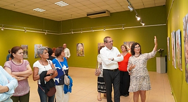 Ressam Melike Yaşa'dan “Tanrıça Şahmeran” resim sergisi