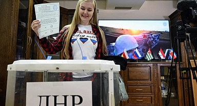 Rusya Ukrayna'dan oy topluyor