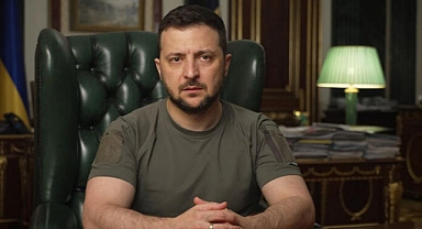 Zelenski: Ukrayna bayrağı Kırım'da dalgalanacak