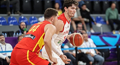 Zirve 3 puanla kaçtı