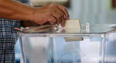 97 yaşındaki eski başbakan seçimlere hazırlanıyor