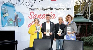 Ayda Bebek Anaokulu'nda Cumhuriyet Coşkusu: Gürer Aykal, Minik Öğrencilere Konuk Oldu