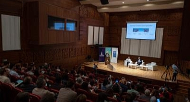 Başkan Soyer 2022 İnsani Gelişim Raporu’nun tanıtımına katıldı