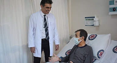 EÜTF Hastanesinde akciğer kanserinde dünyada nadir uygulanan bir teknikle önemli bir operasyona daha imza atıldı