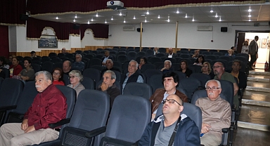 Foça Kent Konseyi İlçenin Sorunlarını Masaya Yatırdı