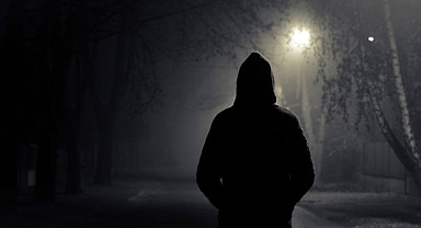 Gece tek başınıza dolaşmayın: Seri katil uyarısı 