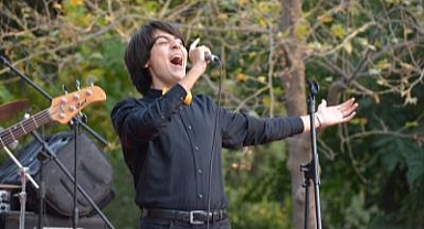 Genç İzmir kente yayılıyor