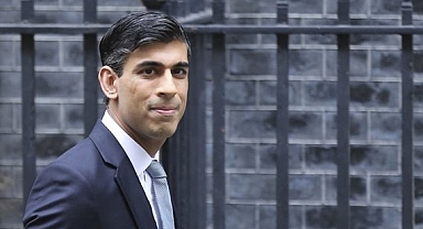 İngiltere'nin yeni başbakanı Rishi Sunak oldu