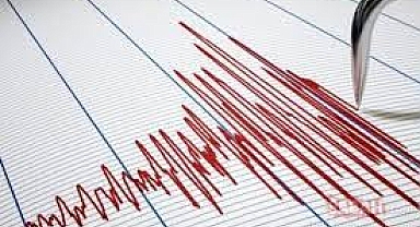 İzmir'de korkutan deprem: Defalarca sallandı 