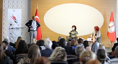 Karşıyaka Belediyesi'nden Parkinson sempozyumu 