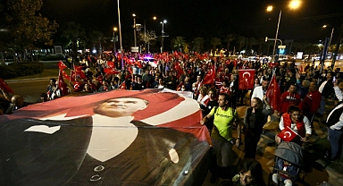 Karşıyaka'yı Bayram Coşkusu Sardı