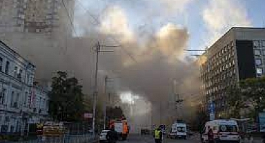 Kiev'de patlama sesleri: Kamikaze İHA saldırıları 