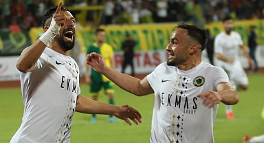 Menemen FK, deplasmanda lideri devirdi